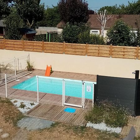 Bed and Breakfast Les Tourterelles Chabournay Exterior foto