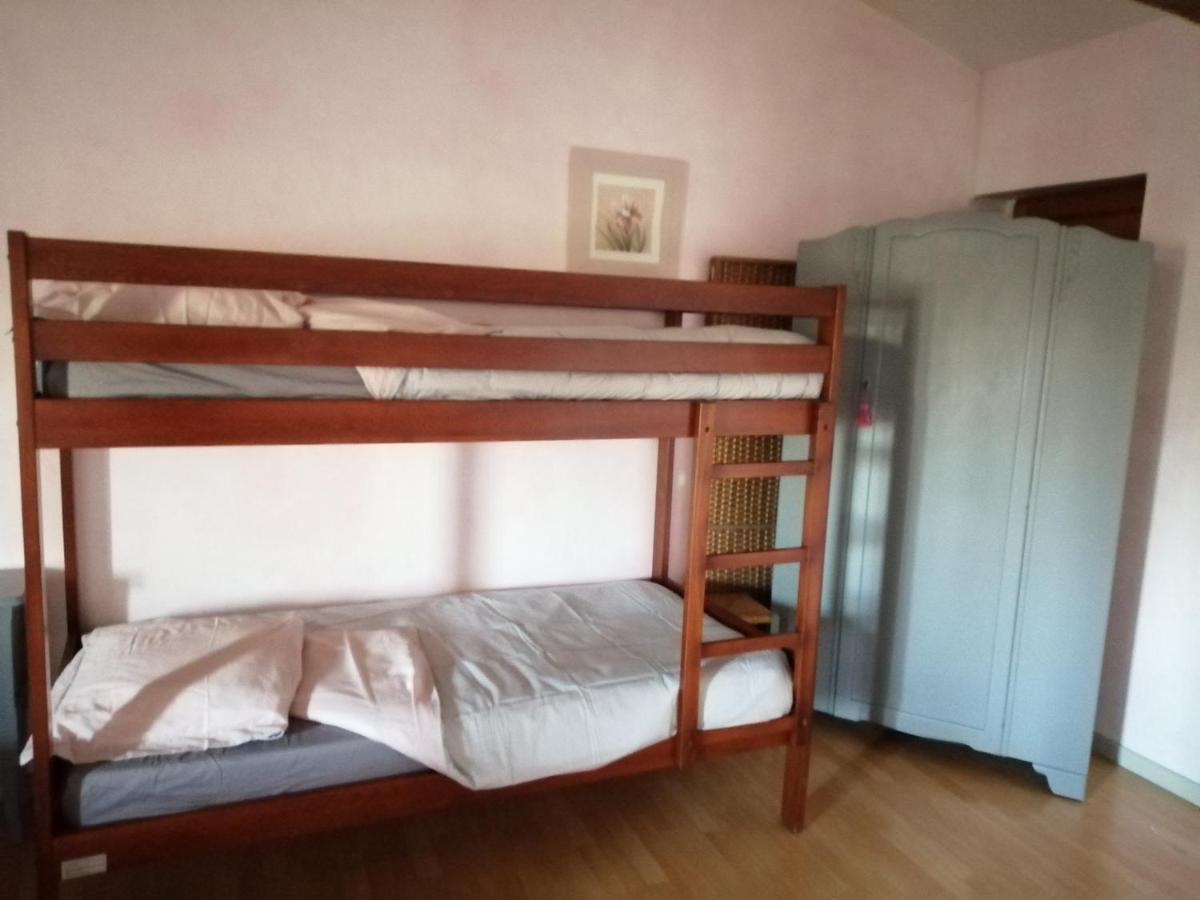 Bed and Breakfast Les Tourterelles Chabournay Exterior foto