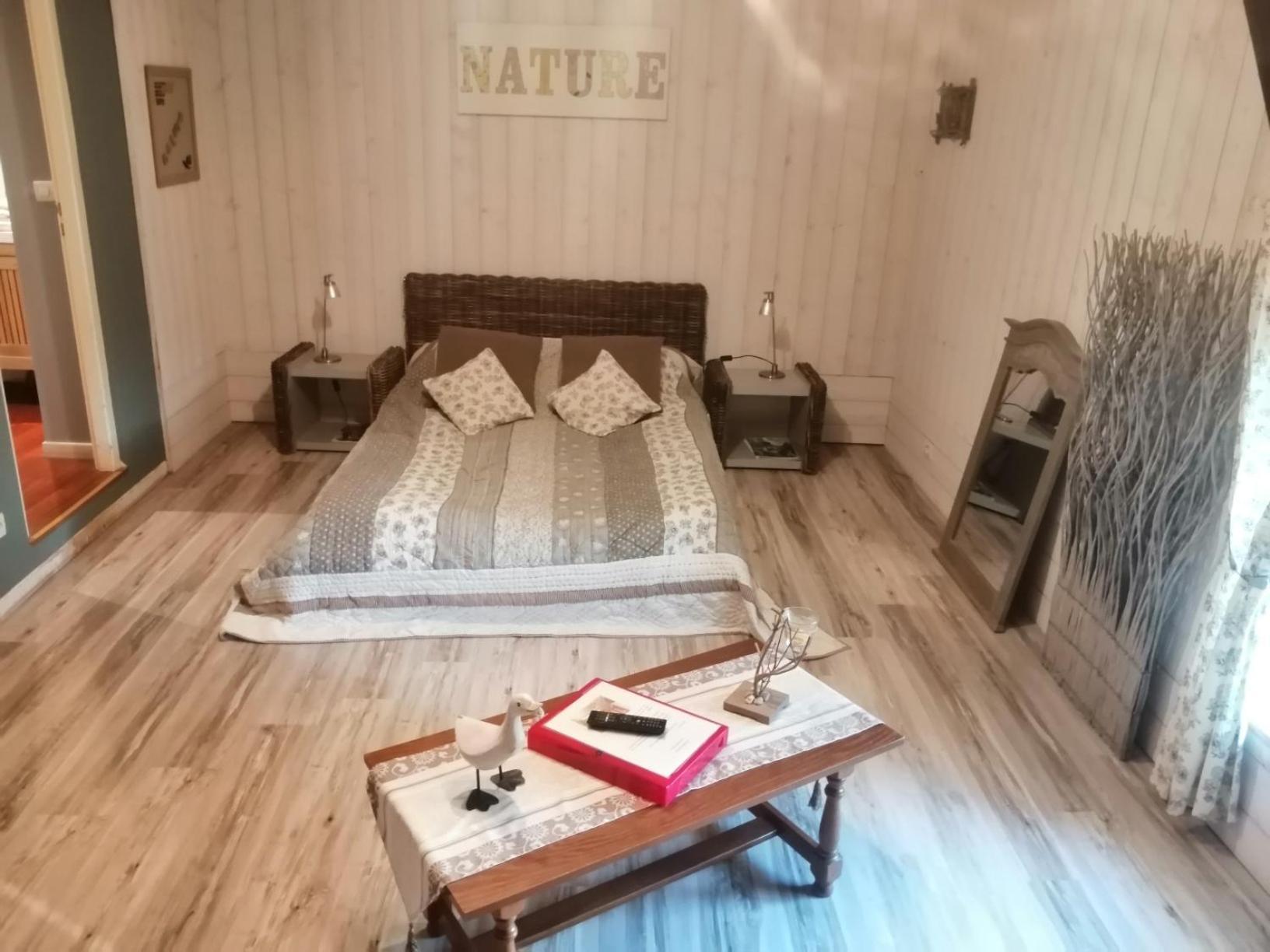 Bed and Breakfast Les Tourterelles Chabournay Exterior foto