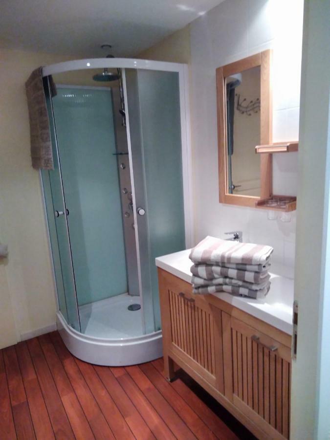 Bed and Breakfast Les Tourterelles Chabournay Exterior foto