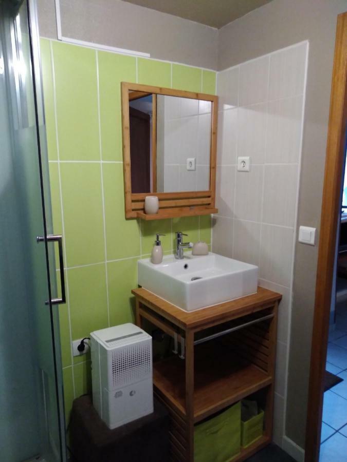 Bed and Breakfast Les Tourterelles Chabournay Exterior foto