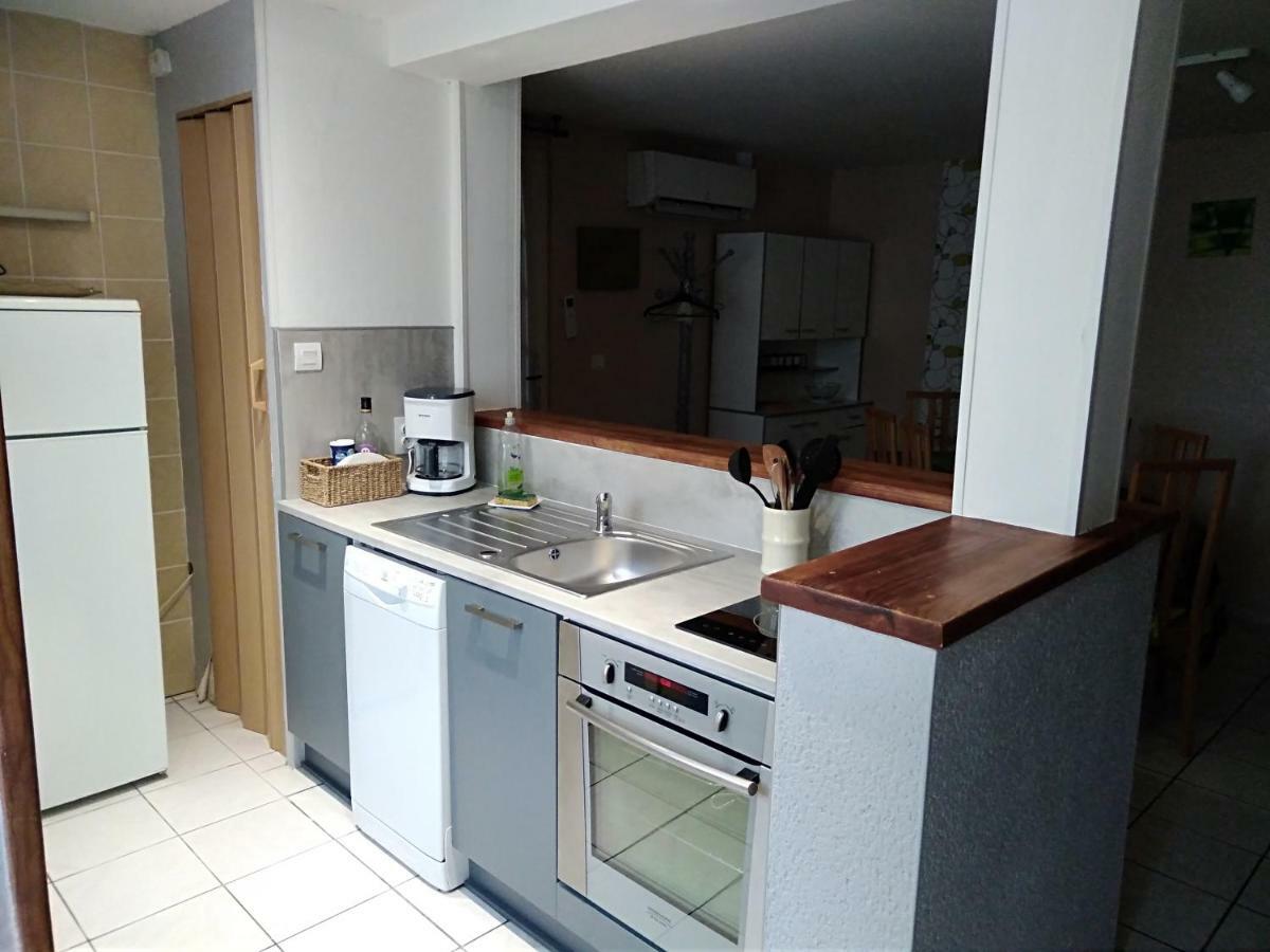 Bed and Breakfast Les Tourterelles Chabournay Exterior foto